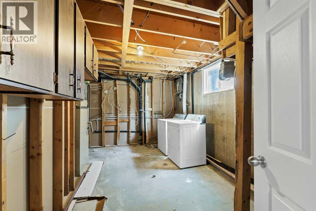 729 3 Street Nw Property Photo 37