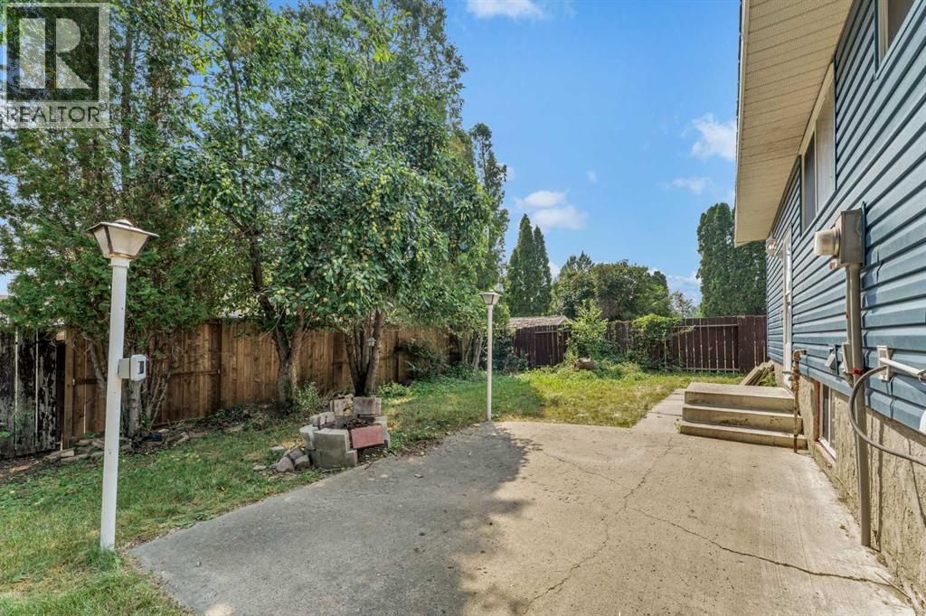 729 3 Street Nw Property Photo 43