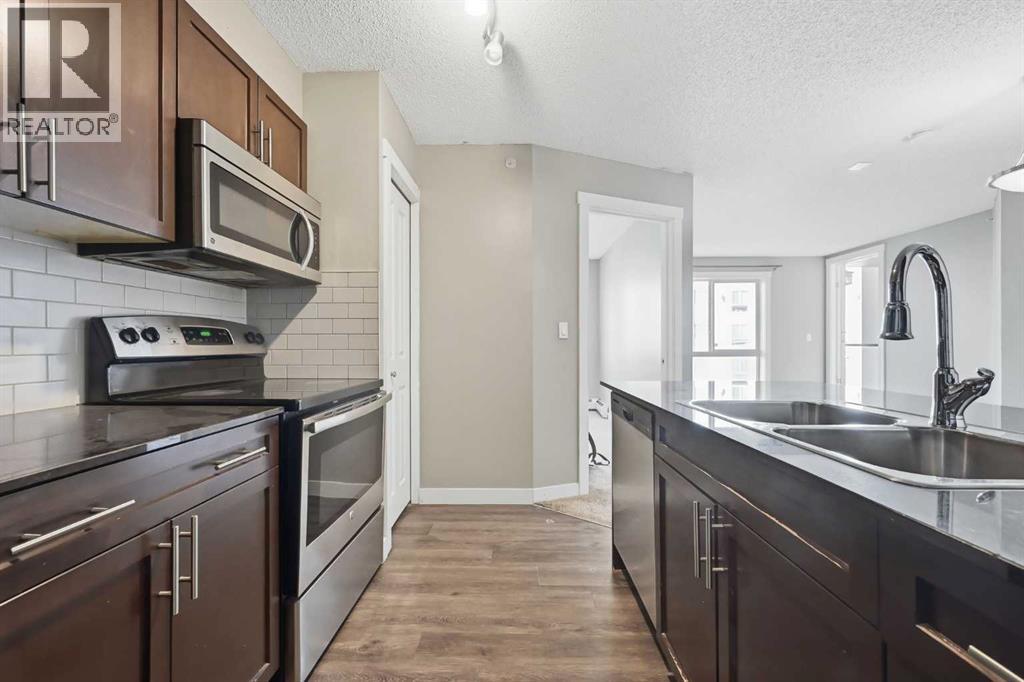 10 Kincora Glen Park Northwest Property Photo 18