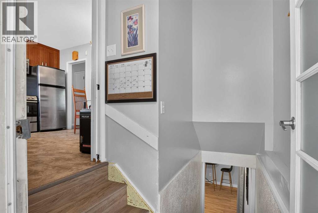 4539 26 Avenue Sw Property Photo 21