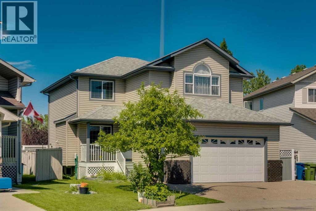 84 Willowbrook Crescent Nw Property Photo 2