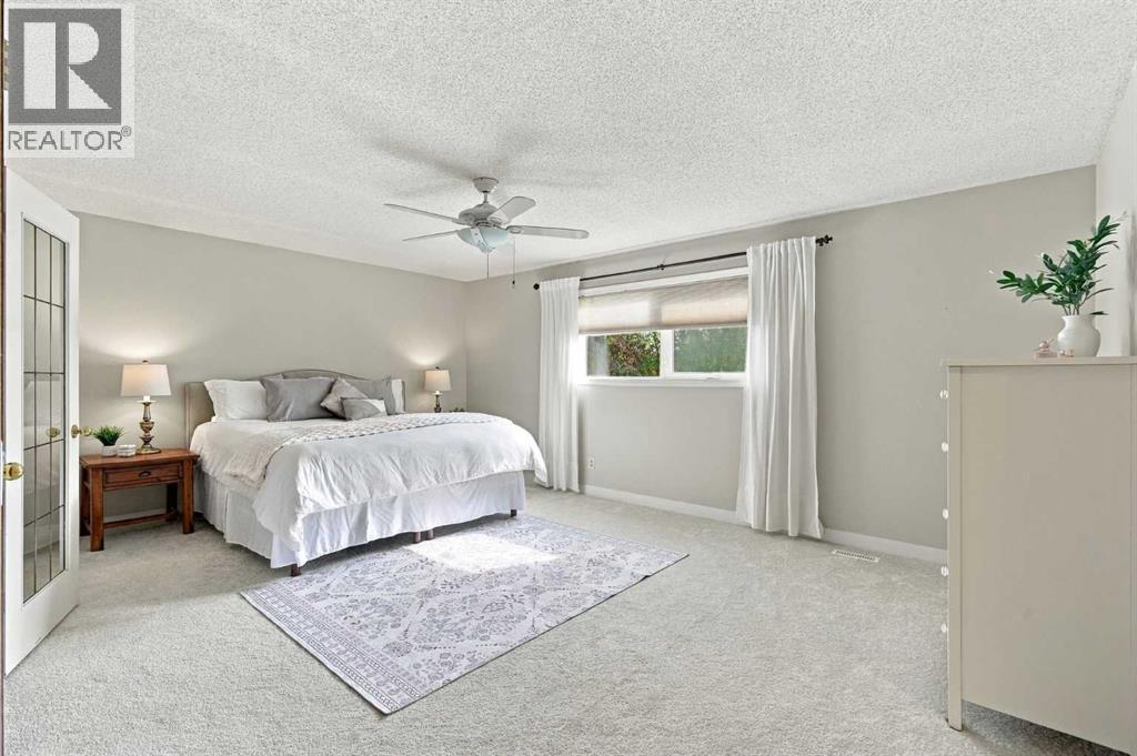 21 Mt Robson Close Se Property Photo 21