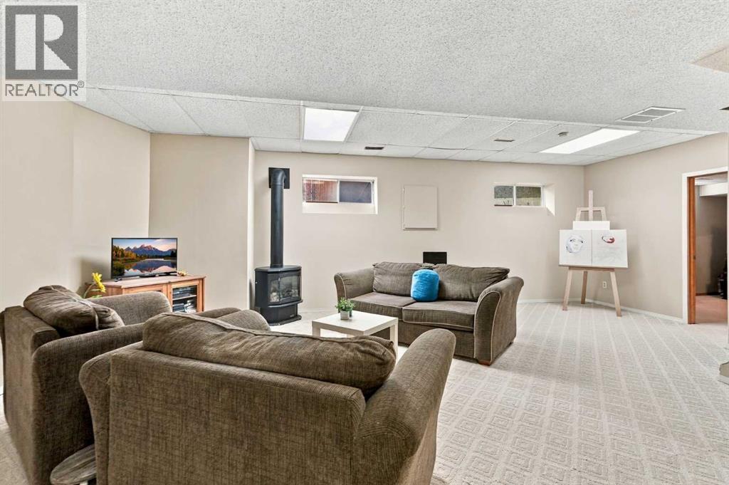 21 Mt Robson Close Se Property Photo 34