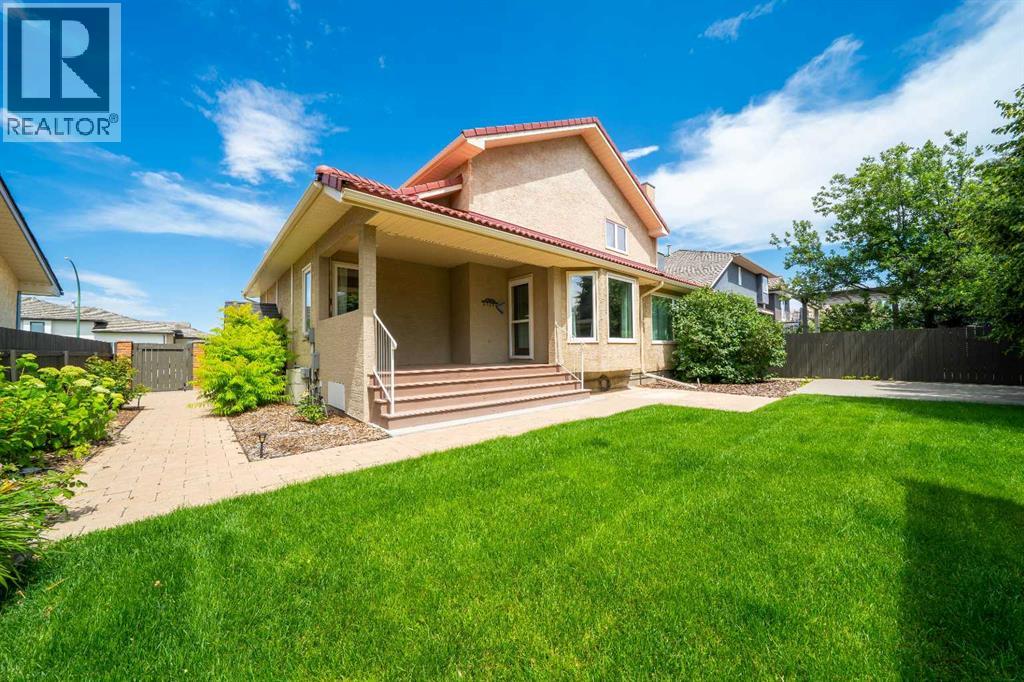 11 Taylor Crescent Se Property Photo 40