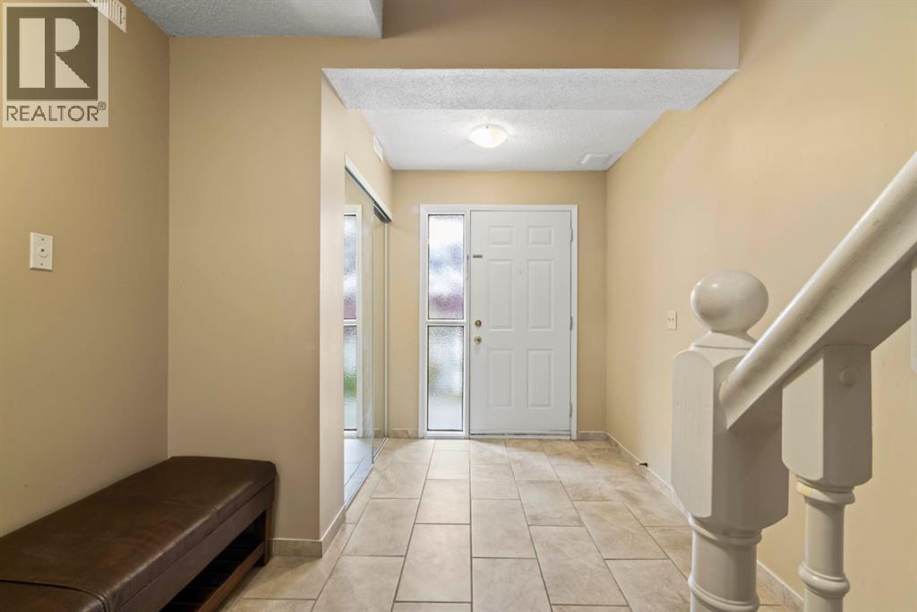 76 Coachway Gardens Sw Property Photo 4