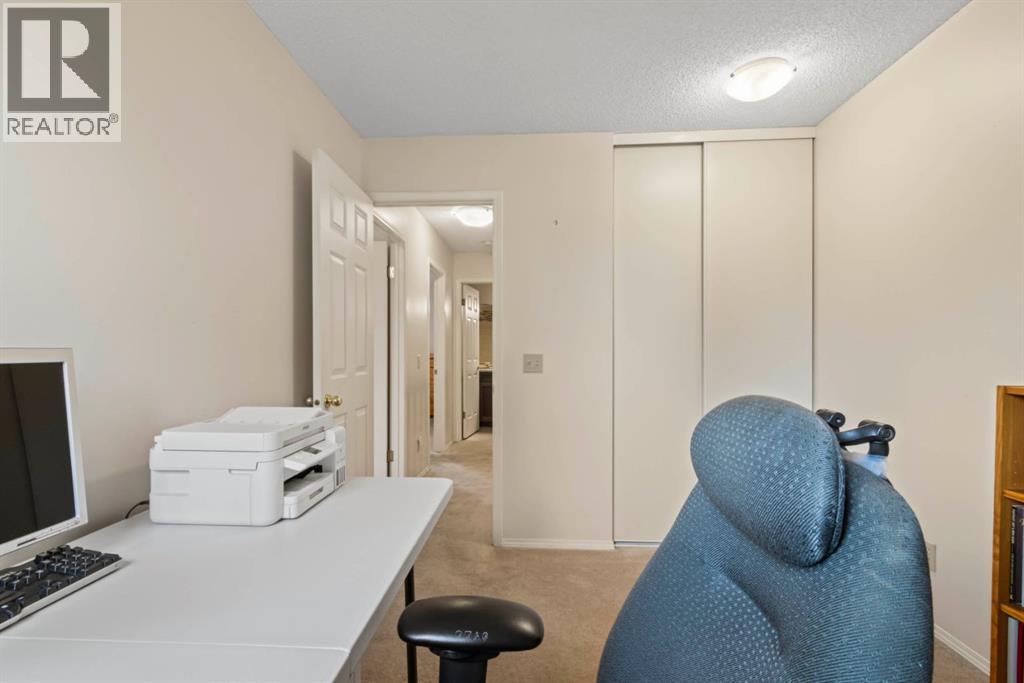 76 Coachway Gardens Sw Property Photo 26