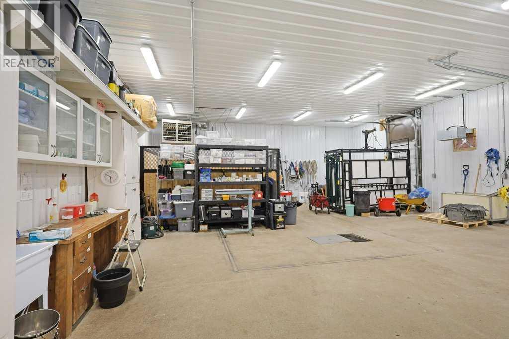 50 Upland Boulevard W Property Photo 42