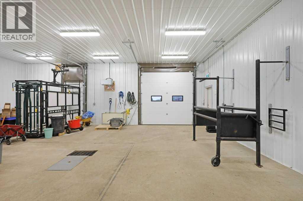 50 Upland Boulevard W Property Photo 43
