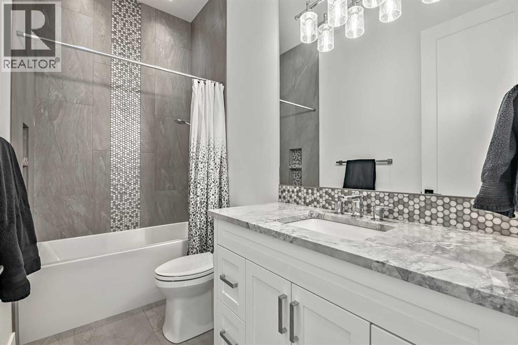 338233 Panima Close W Property Photo 25