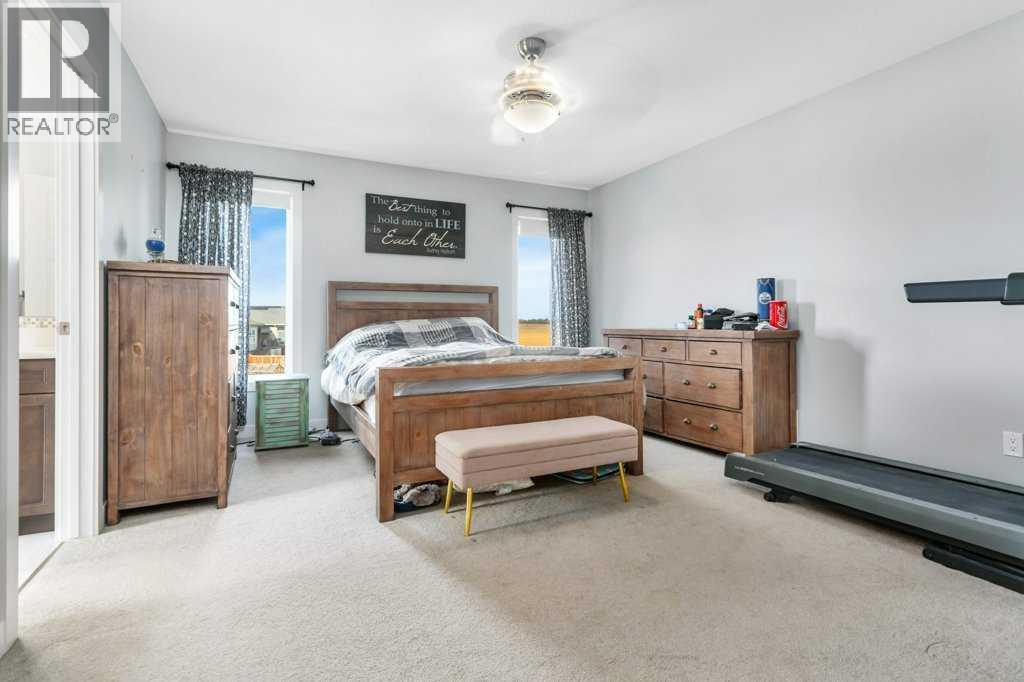 37 Coachill Street Property Photo 22