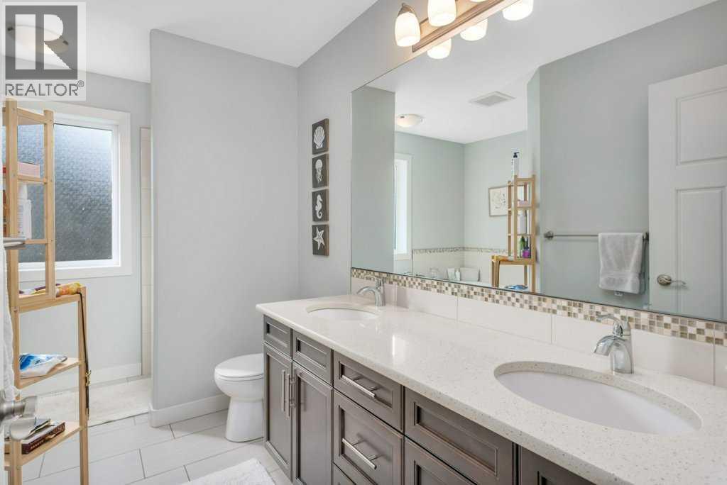37 Coachill Street Property Photo 24