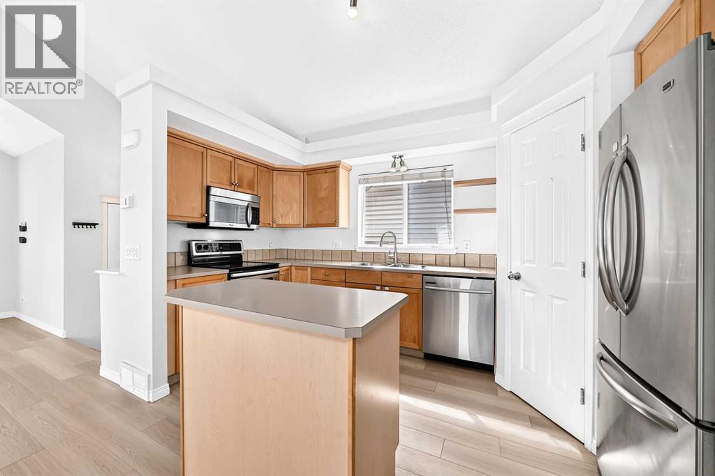352 Copperfield Gardens Se Property Photo 6