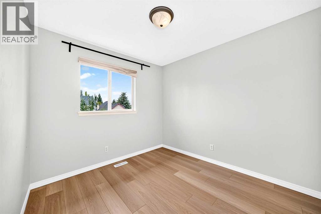 352 Copperfield Gardens Se Property Photo 10