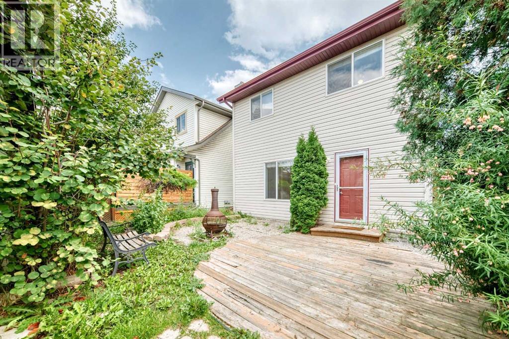 352 Copperfield Gardens Se Property Photo 23