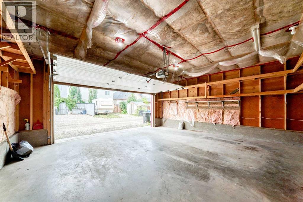 352 Copperfield Gardens Se Property Photo 24
