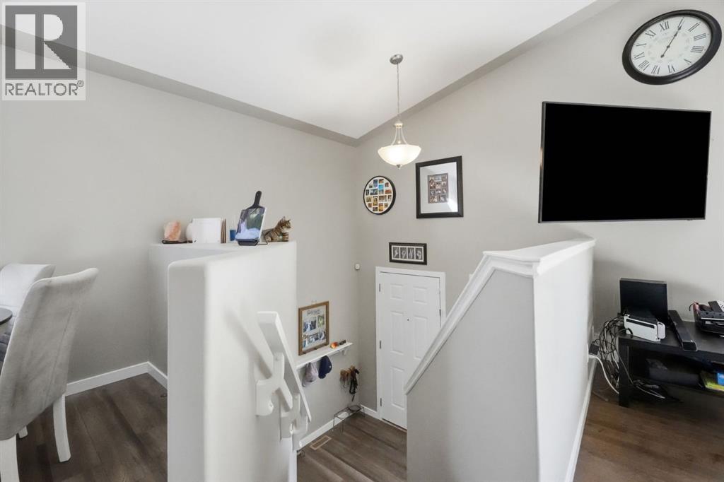 52 Castella Crescent Property Photo 4