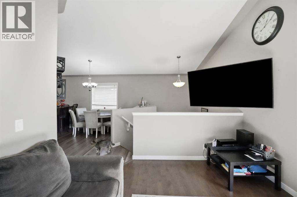 52 Castella Crescent Property Photo 7