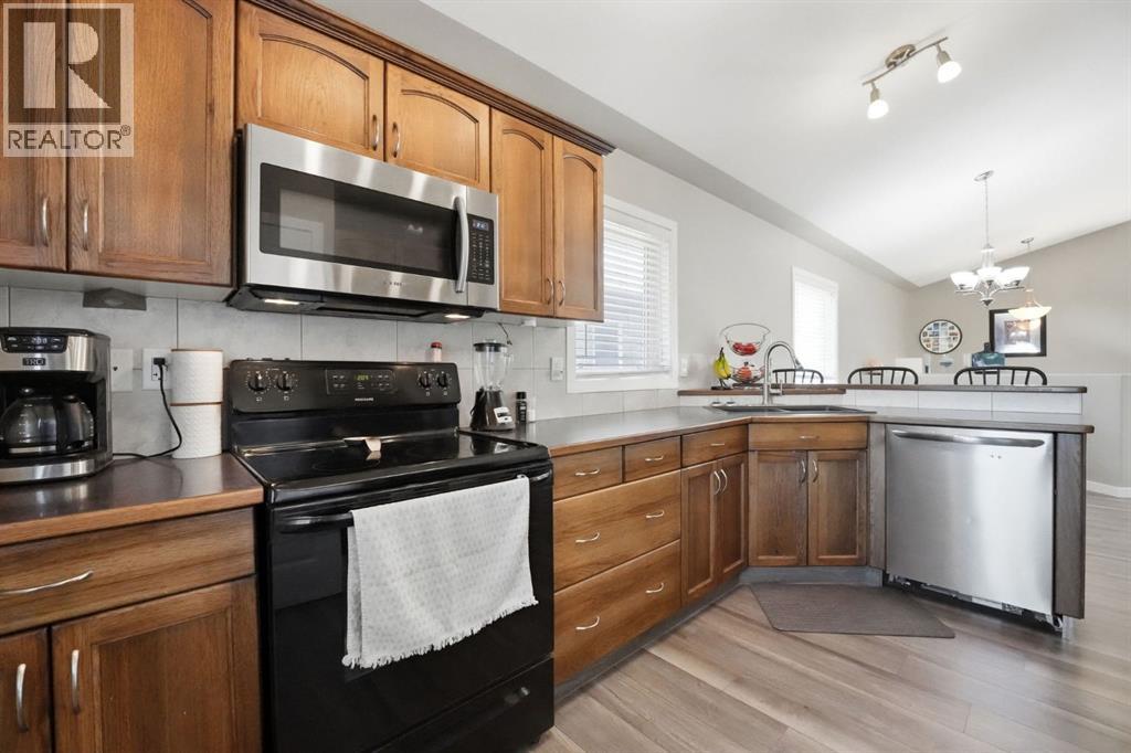 52 Castella Crescent Property Photo 12