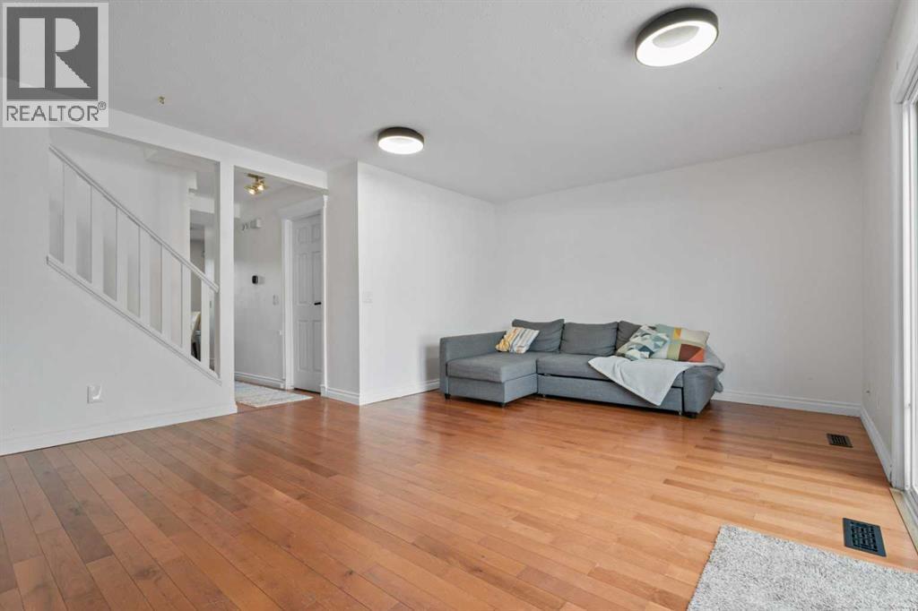 9930 Bonaventure Drive Southeast Property Photo 14