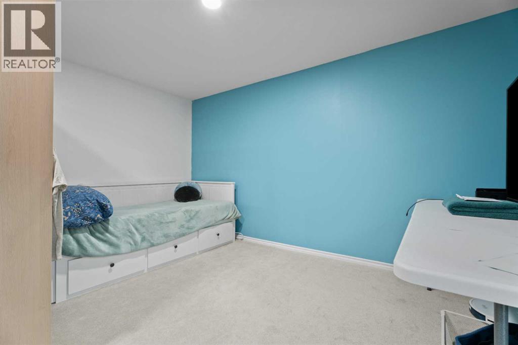 9930 Bonaventure Drive Southeast Property Photo 32