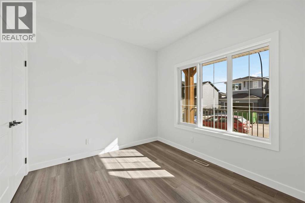 160 Snowberry Common Se Property Photo 14