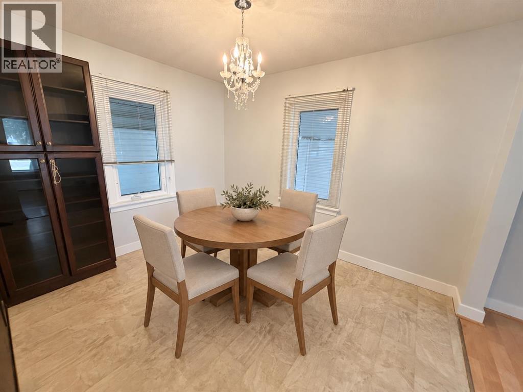 4825 51 Avenue Property Photo 7
