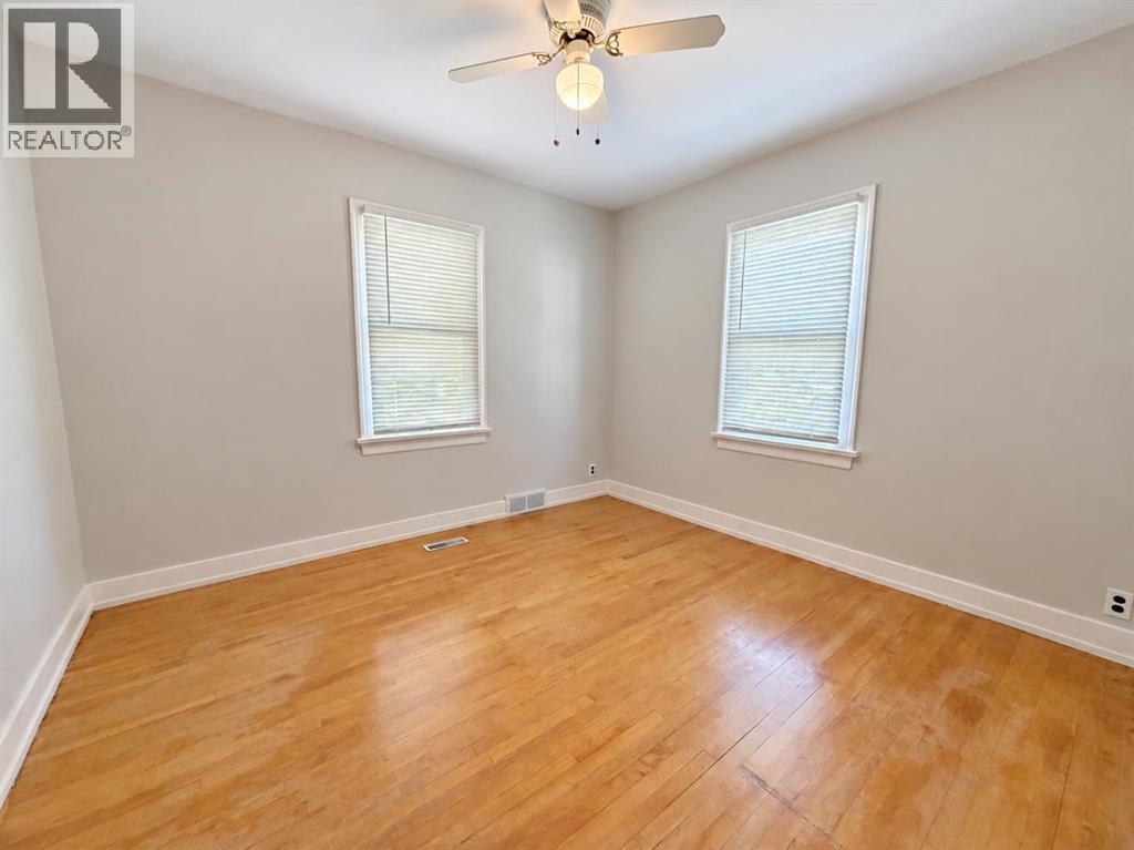 4825 51 Avenue Property Photo 11