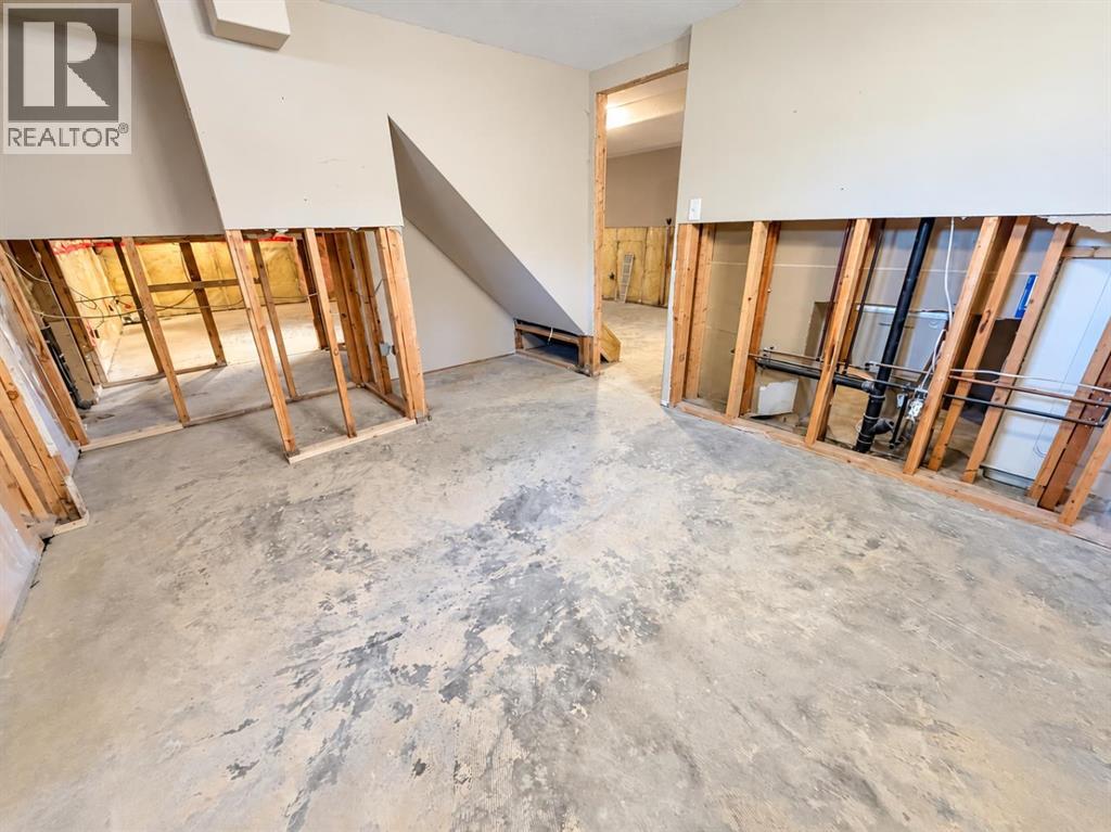 4825 51 Avenue Property Photo 16