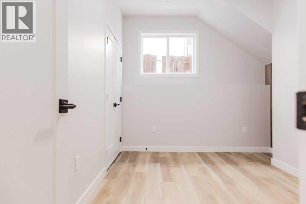 9403 100 Avenue Property Photo 21