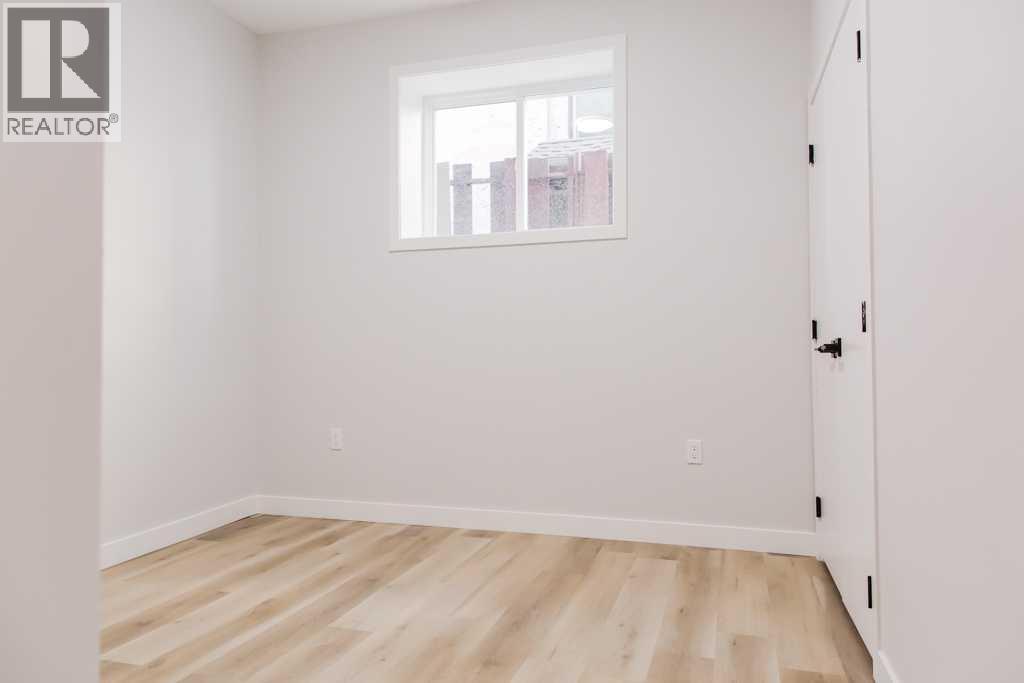 9403 100 Avenue Property Photo 25