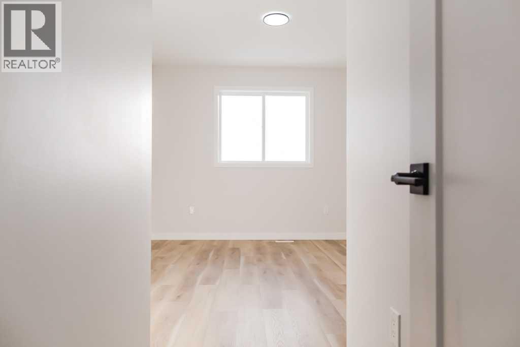 9403 100 Avenue Property Photo 27