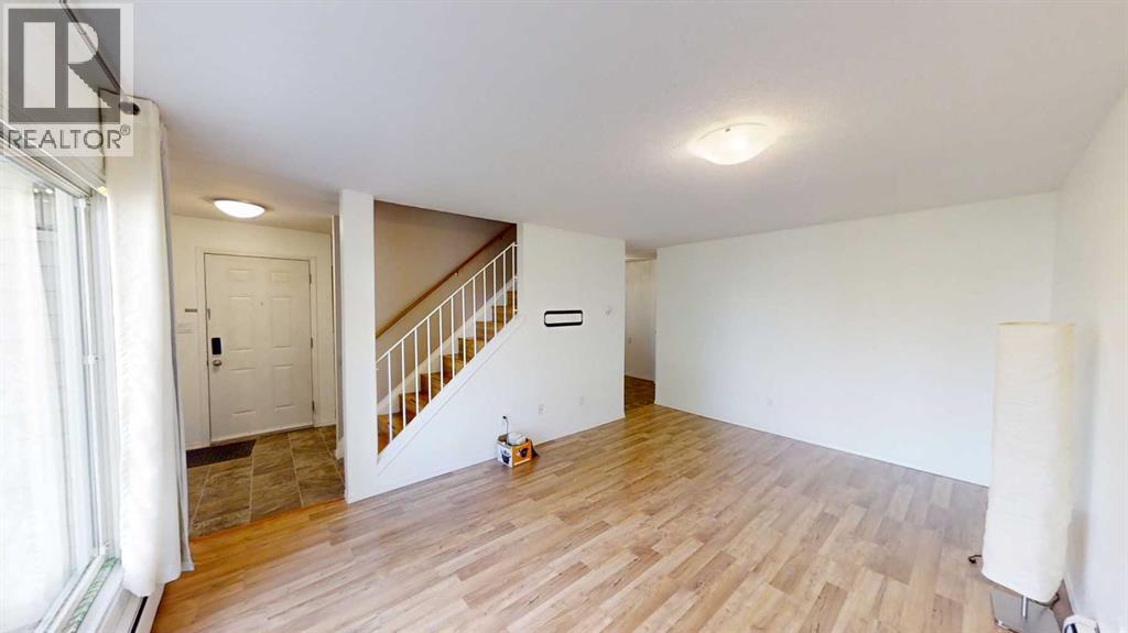 7201 Poplar Drive Property Photo 2