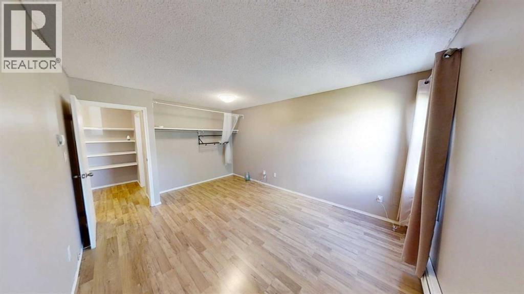 7201 Poplar Drive Property Photo 9