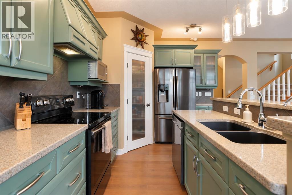 30 Discovery Ridge Gardens Sw Property Photo 9