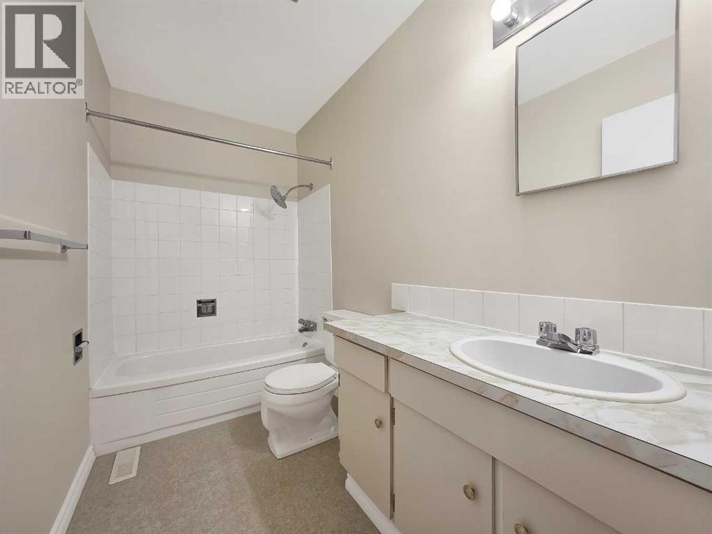 5 97 Avenue Property Photo 12