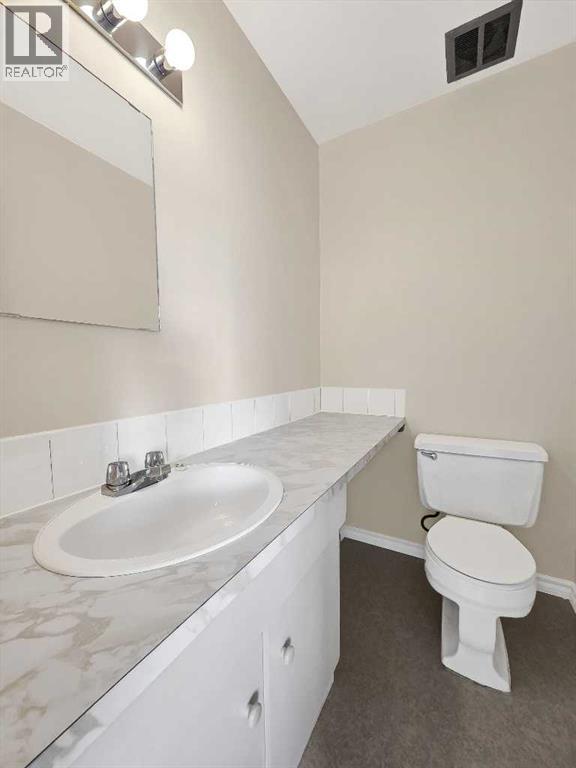 5 97 Avenue Property Photo 15