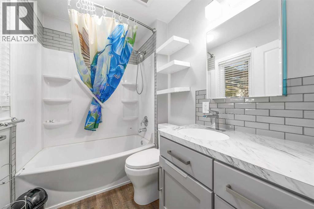 106 8 Avenue W Property Photo 13