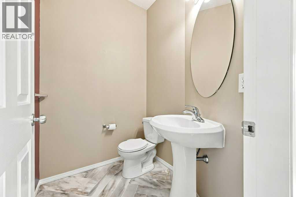 2005 Luxstone Boulevard Southwest Property Photo 10