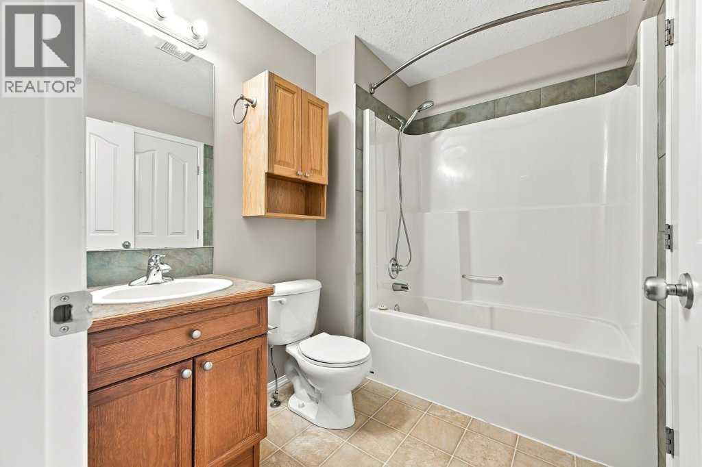 2005 Luxstone Boulevard Southwest Property Photo 14