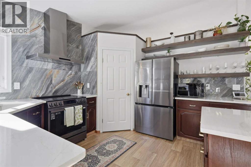 6404 55 Avenue Property Photo 9