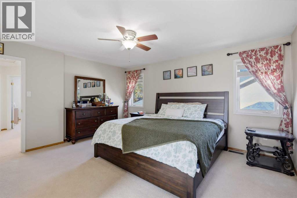 6404 55 Avenue Property Photo 15