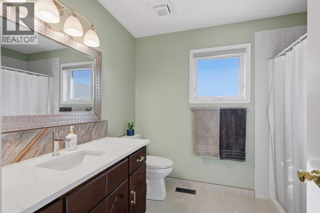 6404 55 Avenue Property Photo 16