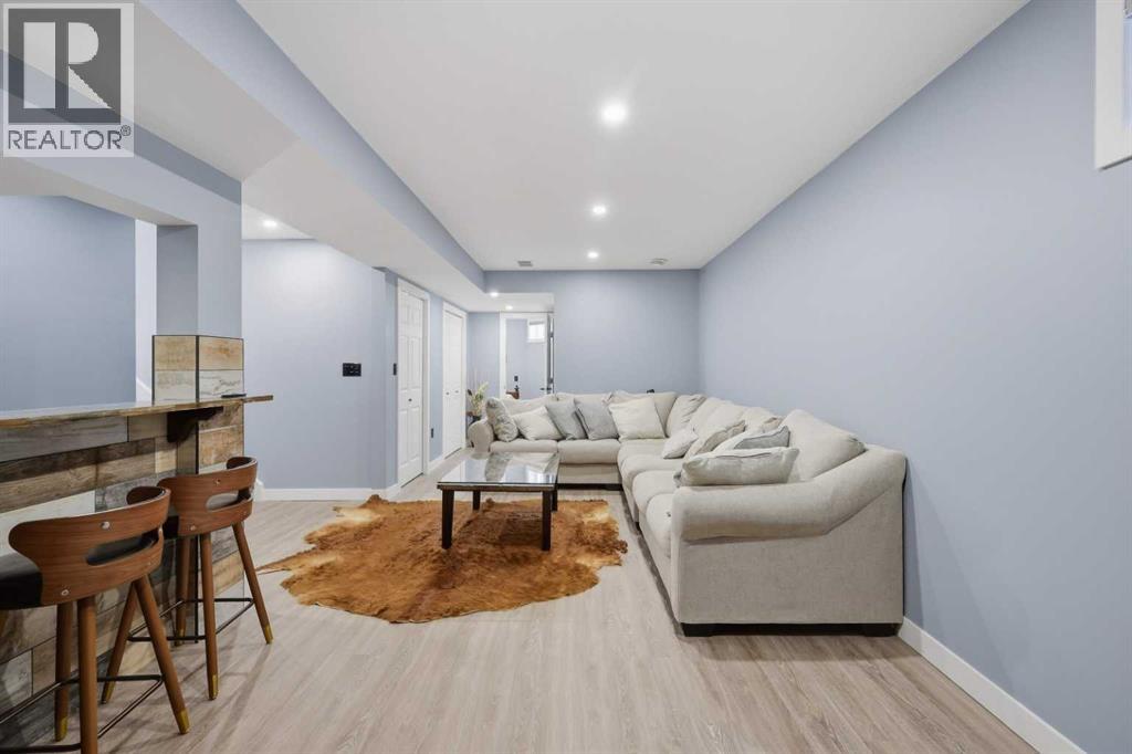 6404 55 Avenue Property Photo 25