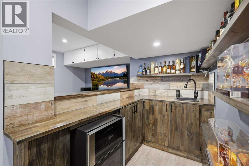6404 55 Avenue Property Photo 27