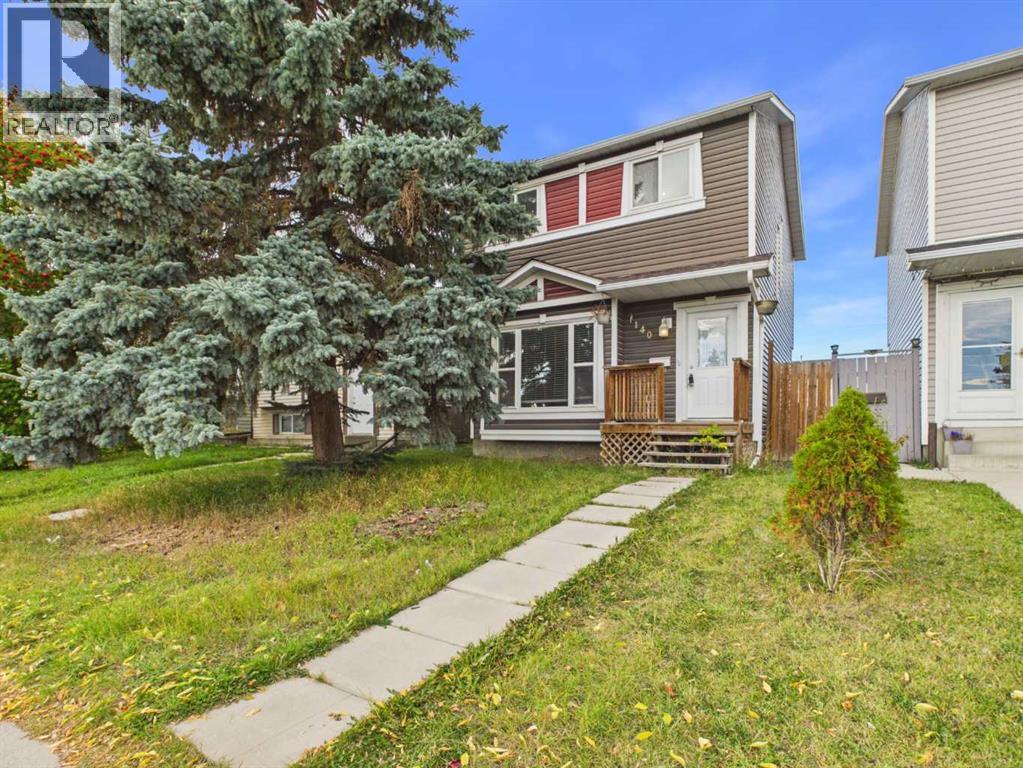 140 Martindale Boulevard Ne Property Photo 1