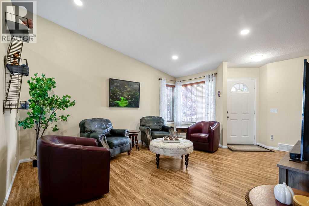 46 Harvest Grove Green Ne Property Photo 4