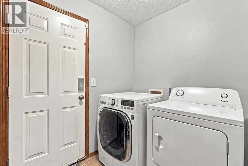 27 Chapman Close Se Property Photo 17