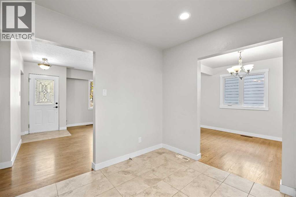 48 Selkirk Drive Sw Property Photo 15