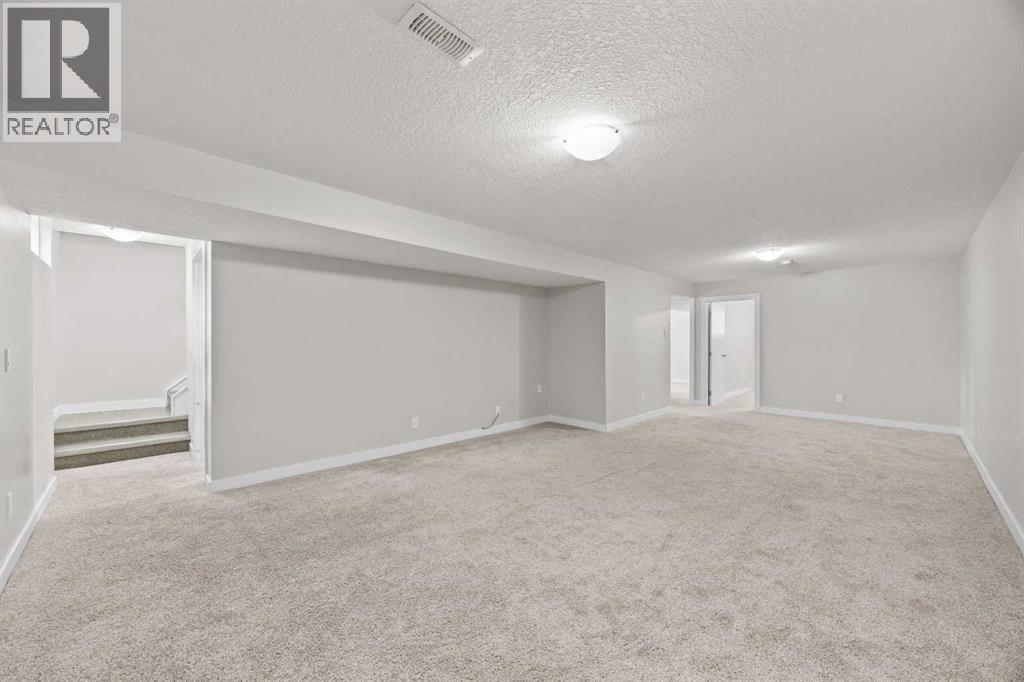 48 Selkirk Drive Sw Property Photo 26