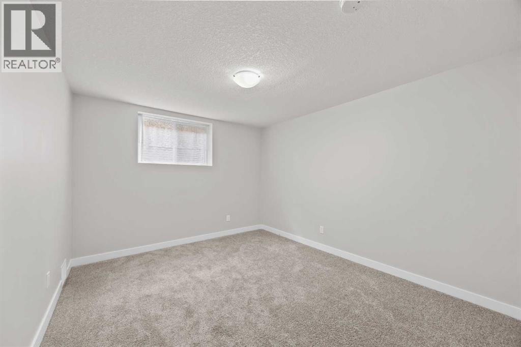 48 Selkirk Drive Sw Property Photo 31